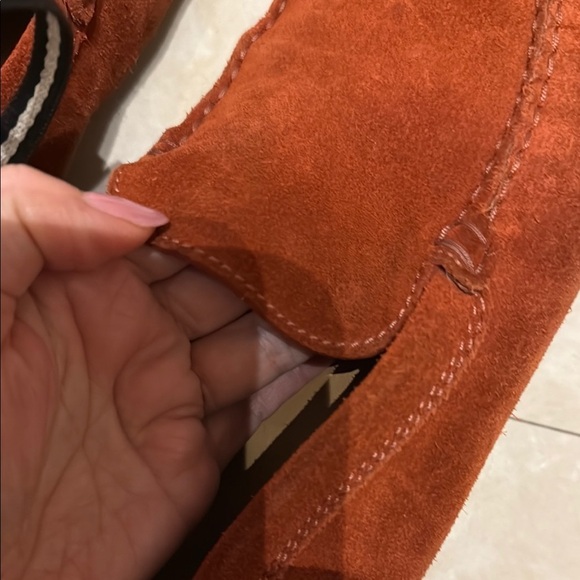 Tods Men's Brown Suede Loafers size 8 - Picture 6 of 6